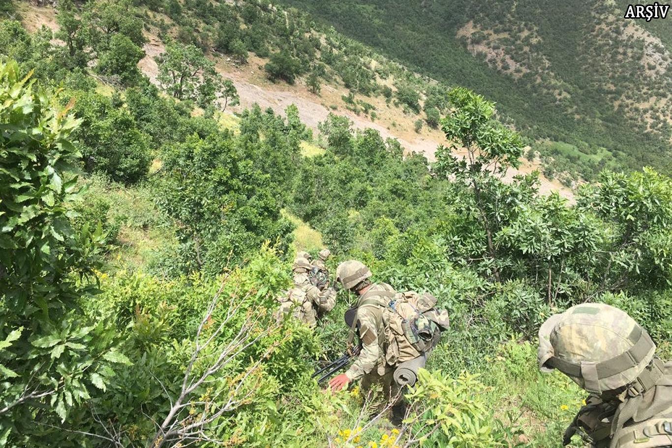 Ağrı'da 5 PKK'li öldürüldü